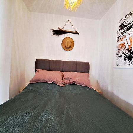 Art Apartment Пула Екстериор снимка