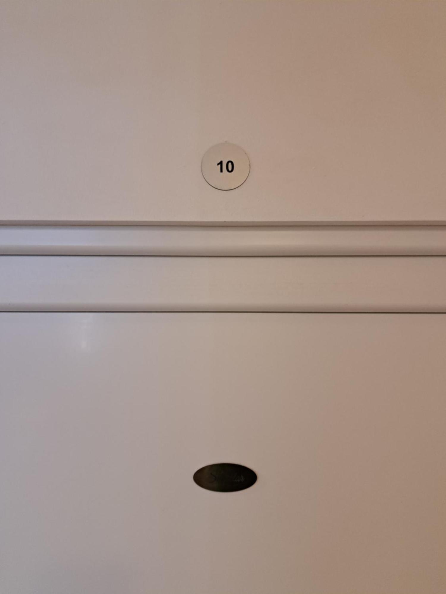 Art Apartment Пула Екстериор снимка