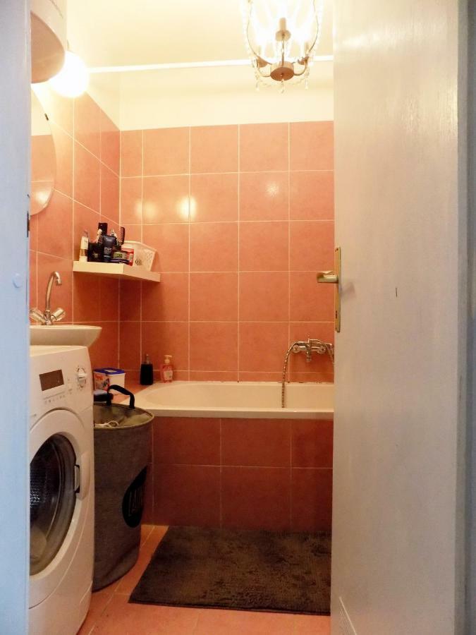 Art Apartment Пула Екстериор снимка